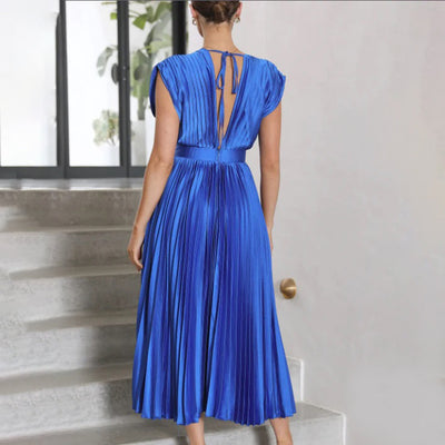 Rhea – Flowy Printed Dress