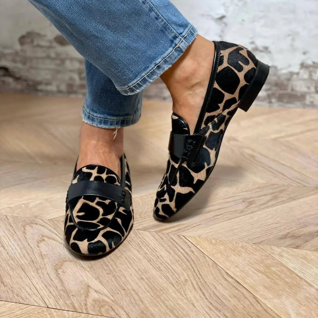 Priszilla | Loafers med girafprint